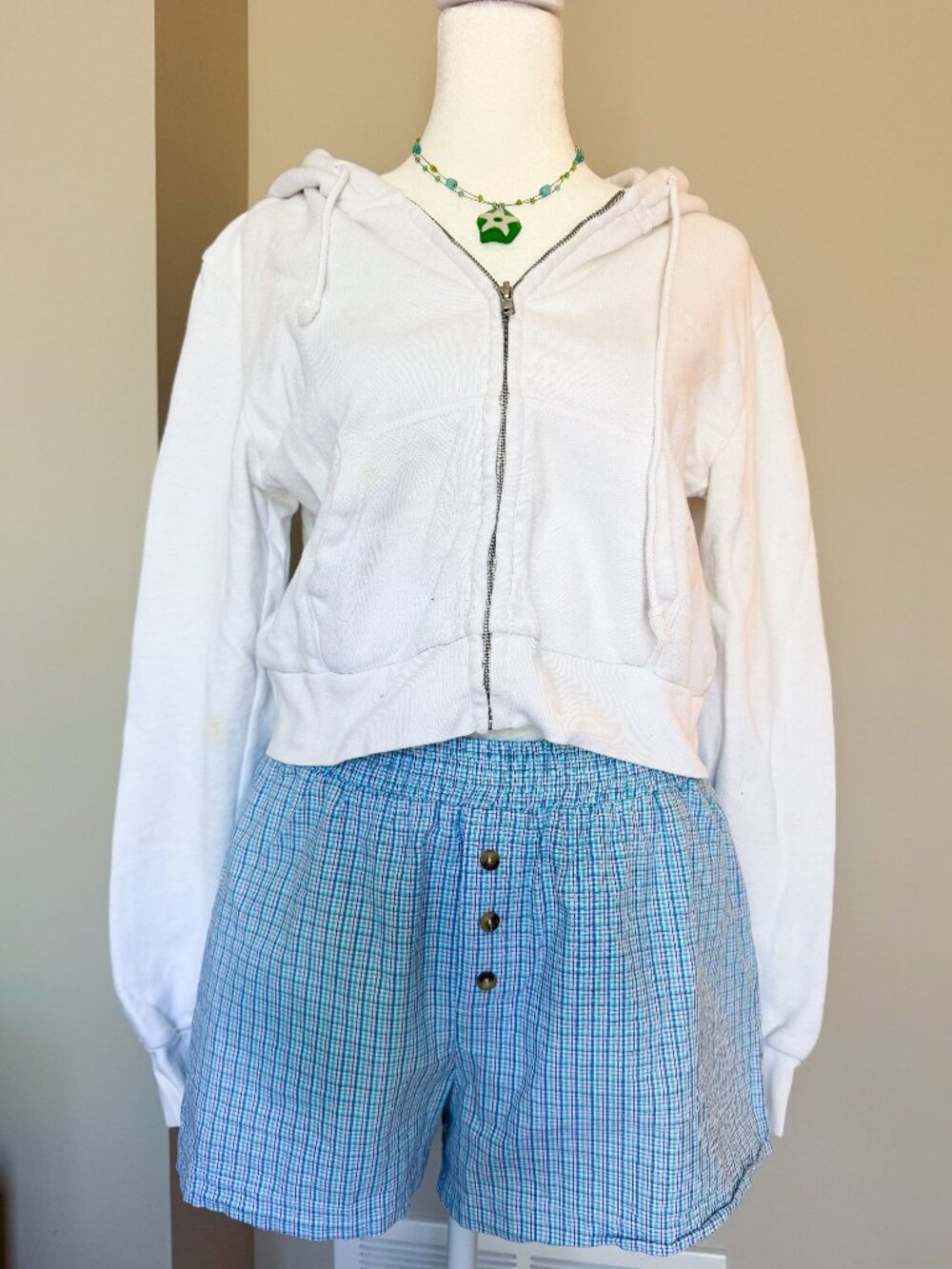Brandy Melville Cropped White Zip Up Hoodie - One Size